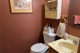 840 W Park Ave, Hubbard, OH 44425 - Photo 12