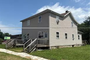 946 Putnam Ave, Zanesville, OH 43701 - Photo 2