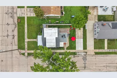 902 E 2nd Street, Port Clinton, OH 43452 - Photo 34
