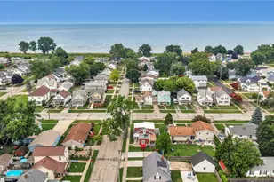902 E 2nd St, Port Clinton, OH 43452 - Photo 42