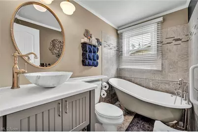 902 E 2nd Street, Port Clinton, OH 43452 - Photo 26