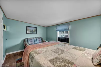 902 E 2nd Street, Port Clinton, OH 43452 - Photo 12