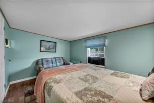 902 E 2nd St, Port Clinton, OH 43452 - Photo 12