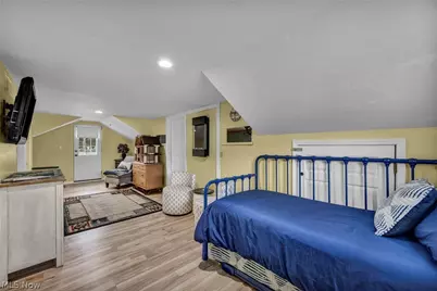 902 E 2nd Street, Port Clinton, OH 43452 - Photo 20
