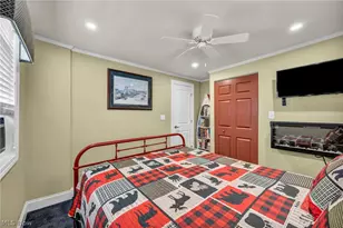 902 E 2nd St, Port Clinton, OH 43452 - Photo 16