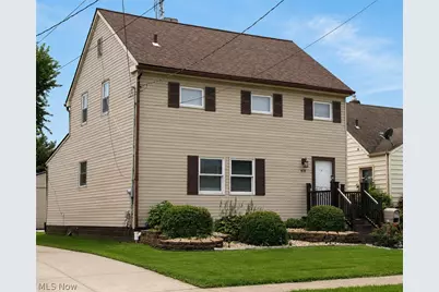 456 W Wilson Street, Struthers, OH 44471 - Photo 2