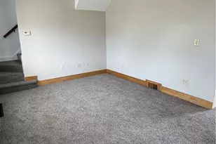 456 W Wilson St, Struthers, OH 44471 - Photo 10