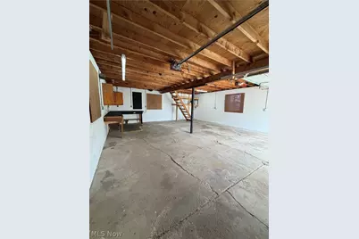 456 W Wilson Street, Struthers, OH 44471 - Photo 38