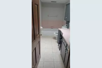 13290 Carla Ave NW, Uniontown, OH 44685 - Photo 10
