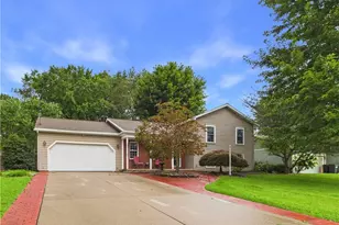 24 Mapleshade Dr, Marietta, OH 45750 - Photo 1