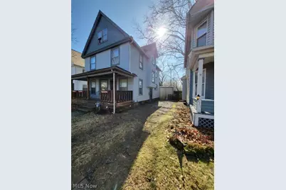 261 Harrison Street, Elyria, OH 44035 - Photo 2