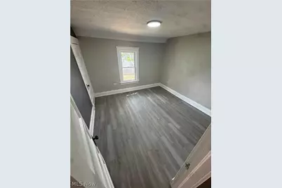 2895 E 118th Street, Loveland, OH 44120 - Photo 6