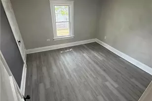 2895 E 118th St, Loveland, OH 44120 - Photo 6