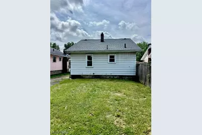 328 Marmion Avenue, Youngstown, OH 44507 - Photo 10