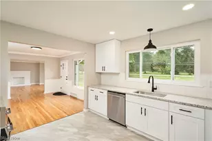 3265 Ridgewood Rd, Fairlawn, OH 44333 - Photo 6