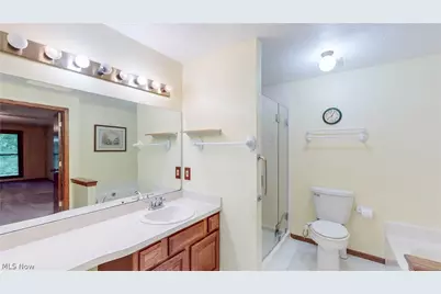 3846 Golden Wood Way, Uniontown, OH 44685 - Photo 26