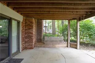 3846 Golden Wood Wy, Uniontown, OH 44685 - Photo 40