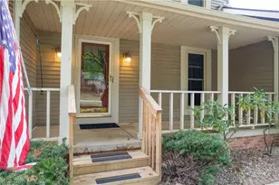3846 Golden Wood Wy, Uniontown, OH 44685 - Photo 6