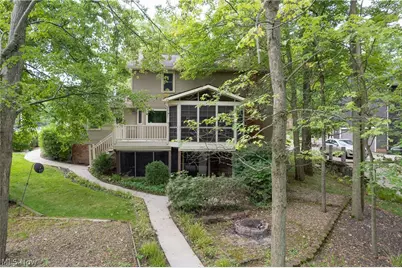 3846 Golden Wood Way, Uniontown, OH 44685 - Photo 42