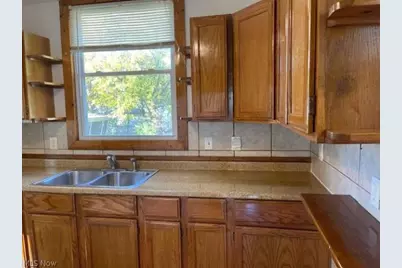 1396 Madison Avenue, Lorain, OH 44053 - Photo 16