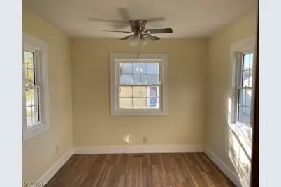 1396 Madison Avenue, Lorain, OH 44053 - Photo 18
