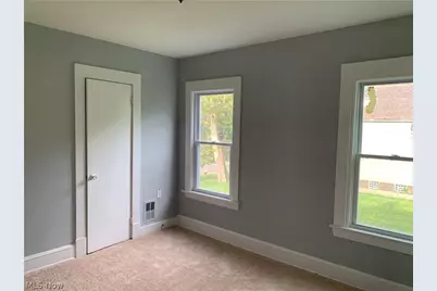 10013 Somerset Avenue, Loveland, OH 44108 - Photo 10