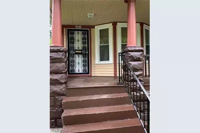 10013 Somerset Avenue, Loveland, OH 44108 - Photo 2