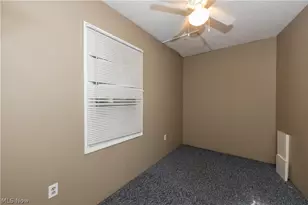 827 Starkweather Ave, Loveland, OH 44113 - Photo 18