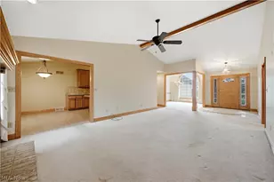 892 Mayfield Dr, Boardman, OH 44512 - Photo 6