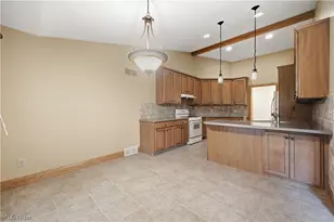 892 Mayfield Dr, Boardman, OH 44512 - Photo 10