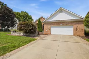 892 Mayfield Dr, Boardman, OH 44512 - Photo 4