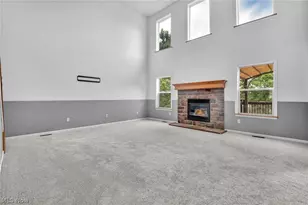 5292 Meadow Park Dr, Kent, OH 44240 - Photo 8