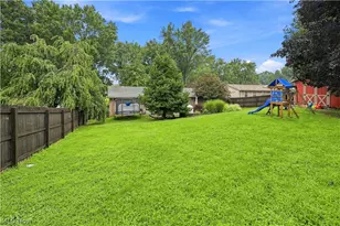 401 Springbrook Dr SW, New Philadelphia, OH 44663 - Photo 36