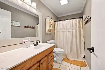 401 Springbrook Drive SW, New Philadelphia, OH 44663 - Photo 14