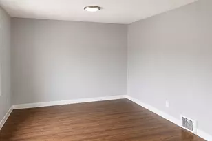 12200 Milligan Ave, Loveland, OH 44135 - Photo 2