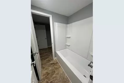 320 Village Pointe Drive #1, Akron, OH 44313 - Photo 10