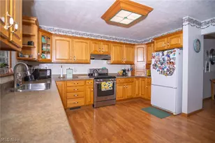50925 Windy Hill Rd, Jacobsburg, OH 43933 - Photo 10