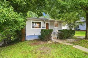 71 23rd St NW, Barberton, OH 44203 - Photo 2