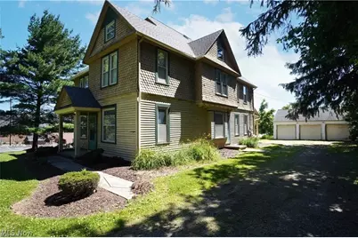 31 E Case Drive, Hudson, OH 44236 - Photo 2