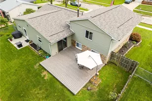 4700 Idle View Dr, Vermilion, OH 44089 - Photo 2