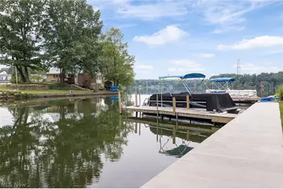 678 Portage Lakes Drive, Akron, OH 44319 - Photo 6