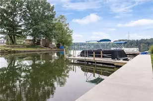 678 Portage Lakes Drive, Akron, OH 44319 - Photo 6