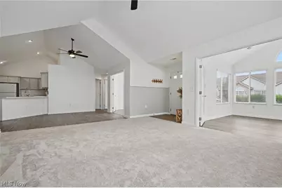604 Crossings Circle, Tallmadge, OH 44278 - Photo 18