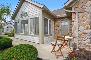 604 Crossings Cir, Tallmadge, OH 44278 - Photo 4
