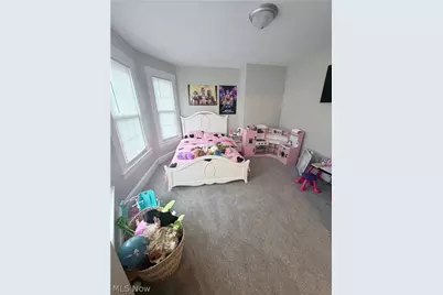 406 Maple Place, Martins Ferry, OH 43935 - Photo 8