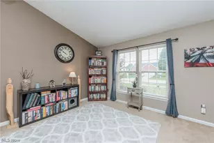 5410 Fountain Cir, North Ridgeville, OH 44039 - Photo 2