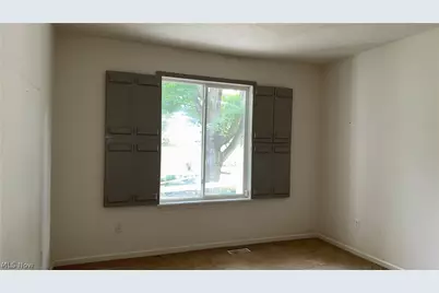 4228 Castle Ridge, Akron, OH 44321 - Photo 10
