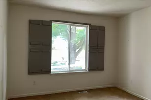 4228 Castle Ridge, Akron, OH 44321 - Photo 10