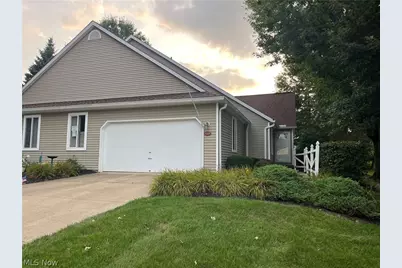 4228 Castle Ridge, Akron, OH 44321 - Photo 1