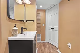 27304 White Rd, Willoughby Hills, OH 44092 - Photo 16